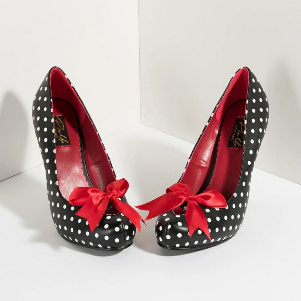 HOST PICK- NWOT- HEART TOE CUT OUT- Pin Up Couture- Polka-Dot Heels